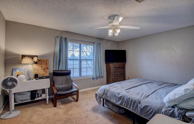 4 Riviera Drive, Conway, AR 72034