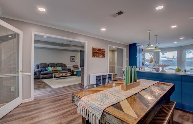 4 Riviera Drive, Conway, AR 72034