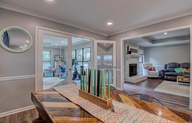 4 Riviera Drive, Conway, AR 72034