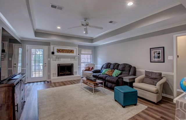 4 Riviera Drive, Conway, AR 72034