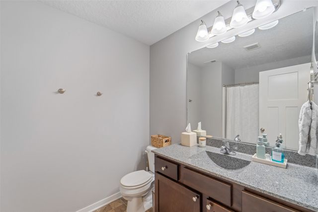 2880 Park Place, Norwalk, IA 50211