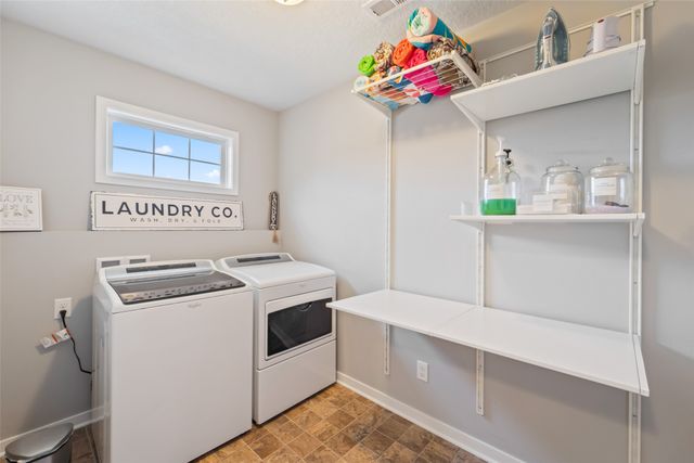 2880 Park Place, Norwalk, IA 50211