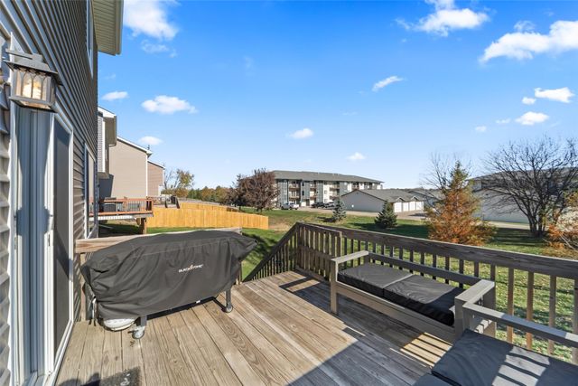 2880 Park Place, Norwalk, IA 50211