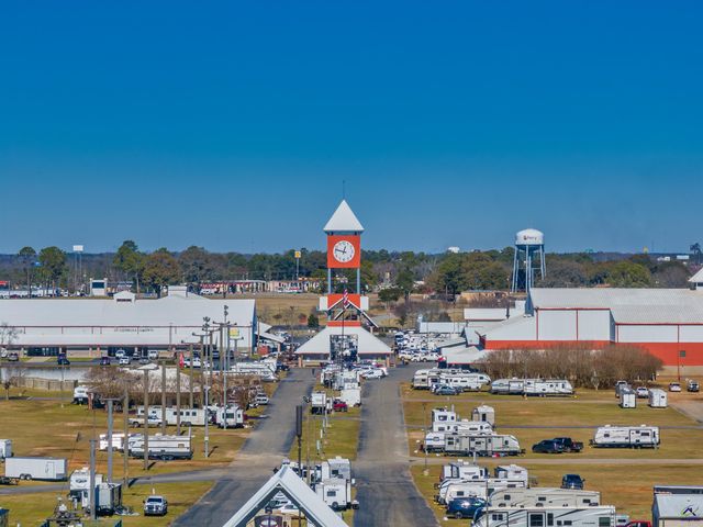 119 Bramblewood Lane, Perry, GA 31069