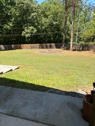 40 Robertson Road, Dawsonville, GA 30534