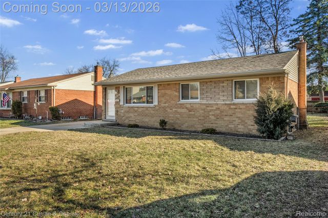 29699 Brown Court, Garden City, MI 48135