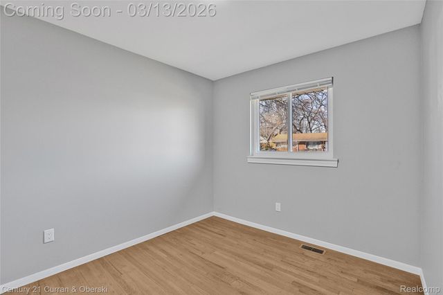 29699 Brown Court, Garden City, MI 48135