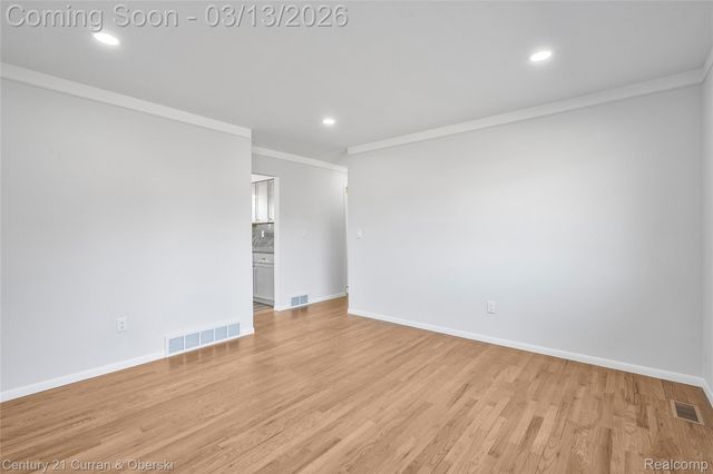 29699 Brown Court, Garden City, MI 48135