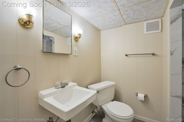 29699 Brown Court, Garden City, MI 48135