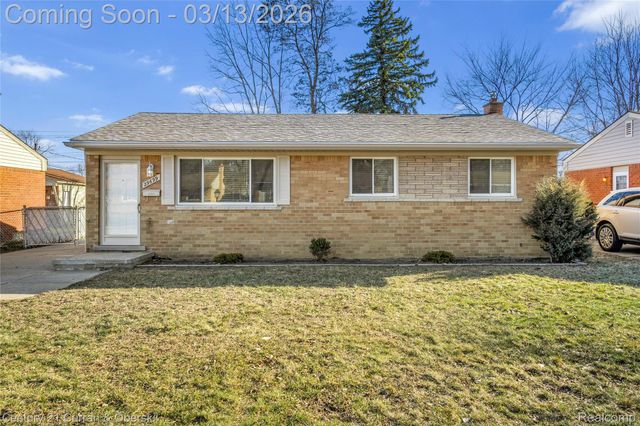 29699 Brown Court, Garden City, MI 48135