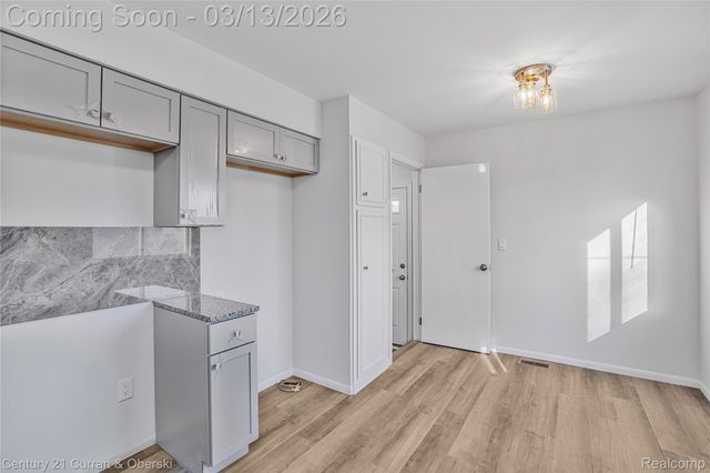 29699 Brown Court, Garden City, MI 48135