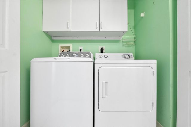 7765 Yardley Dr 403, Fort Lauderdale, FL 33321