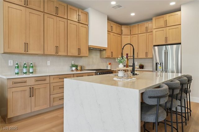 10555 Garden Rose Drive, Las Vegas, NV 89135