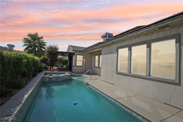 10555 Garden Rose Drive, Las Vegas, NV 89135