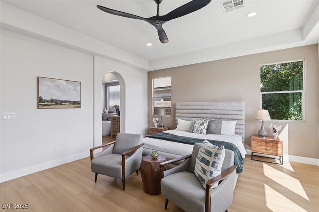 10555 Garden Rose Drive, Las Vegas, NV 89135