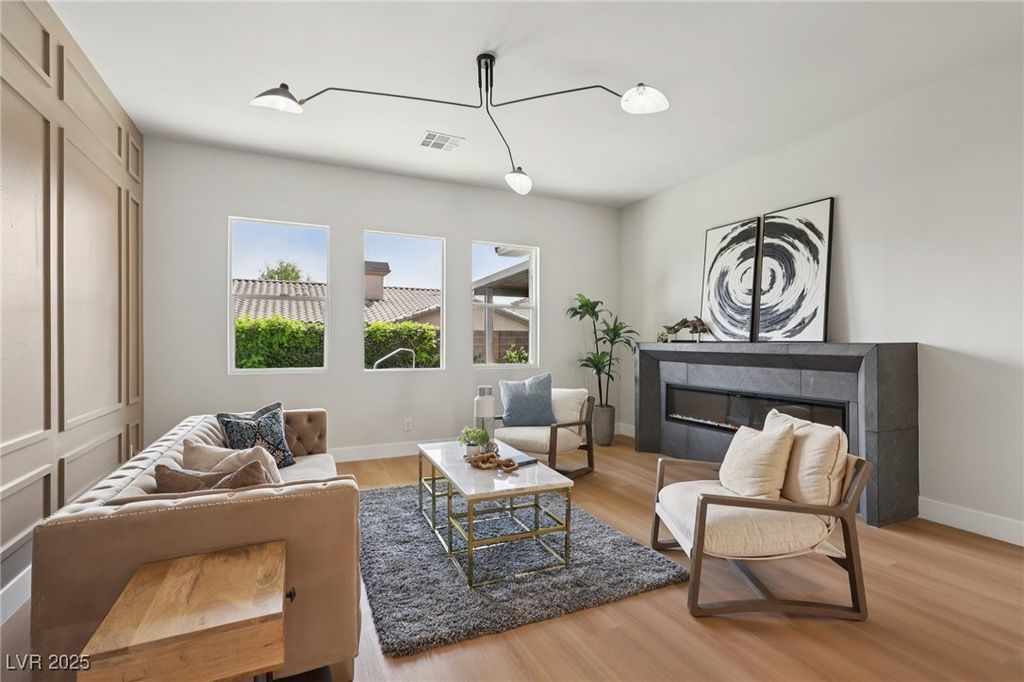 10555 Garden Rose Drive, Las Vegas, NV 89135