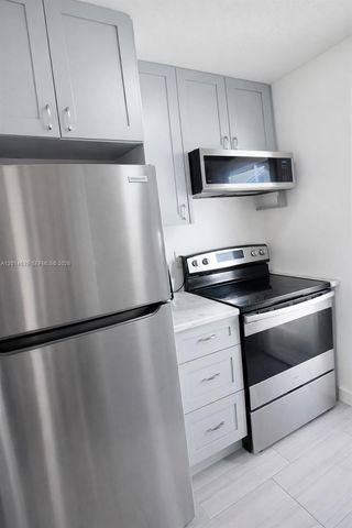 2480 NW 139th St, Opa-locka, FL 33054