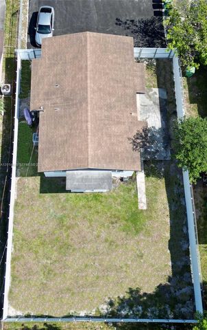 2480 NW 139th St, Opa-locka, FL 33054