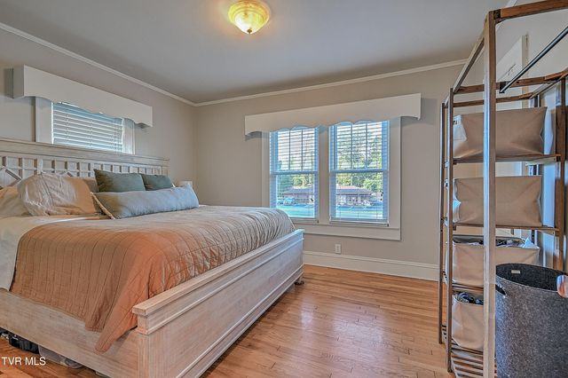 197 Woodland Drive, Johnson City, TN 37601