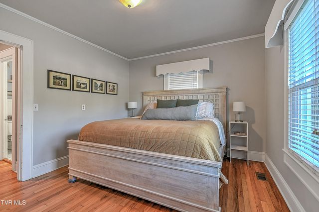 197 Woodland Drive, Johnson City, TN 37601