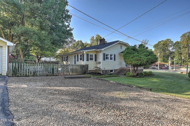 197 Woodland Drive, Johnson City, TN 37601