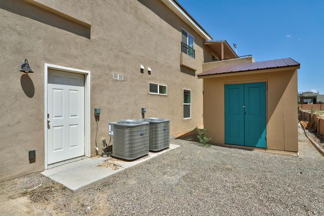 1511 21ST Avenue SE, Rio Rancho, NM 87124