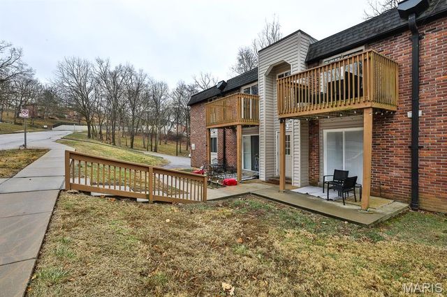 2800 Black Forest Drive C, Oakville, MO 63129