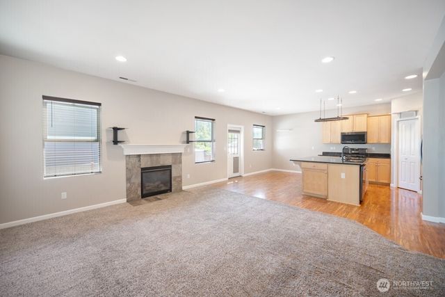 7912 153rd Street Ct E, Puyallup, WA 98375