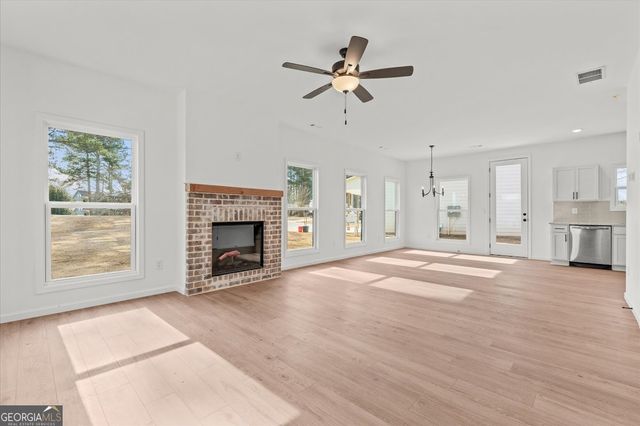 101 Carroll Circle, Carrollton, GA 30117