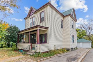 1063 Burns Avenue, Saint Paul, MN 55106