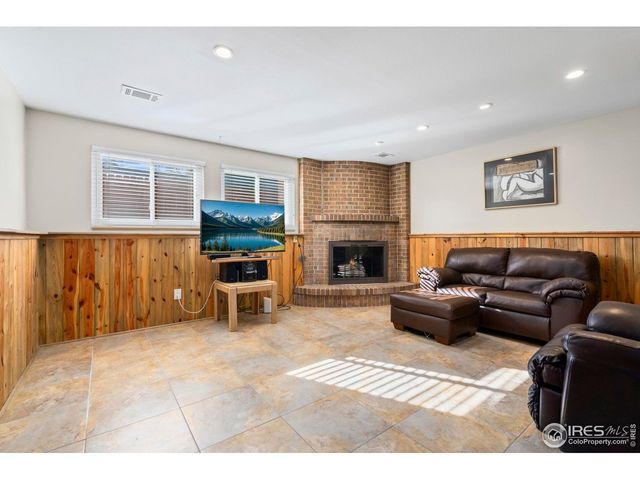 3319 Chestnut Ave, Loveland, CO 80538