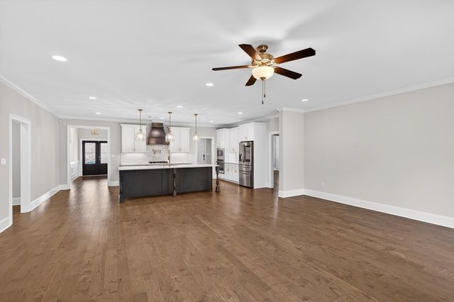 105 Charleston Mills, Midland City, AL 36350