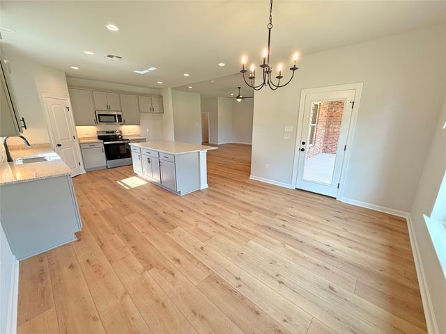 1281 Bayou Bay Court, Frierson, LA 71027