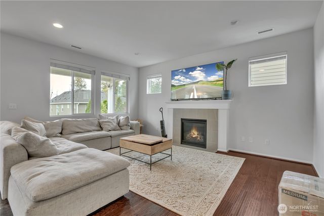 5007 S 324th Street, Auburn, WA 98001