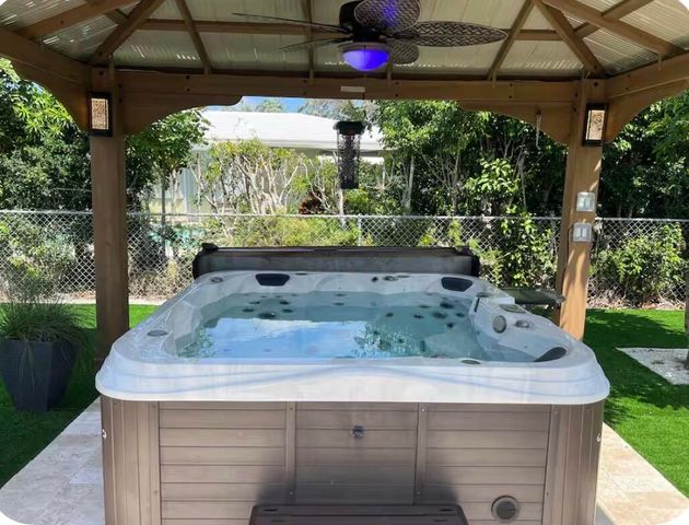 511 SE 5th Street SE, Pompano Beach, FL 33060