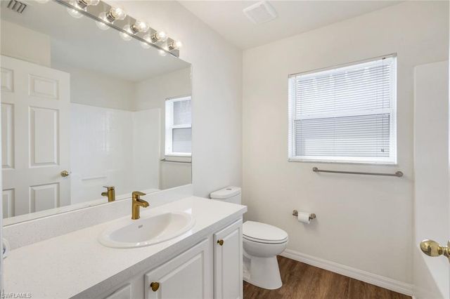 1207 NW 15th TER, Cape Coral, FL 33993