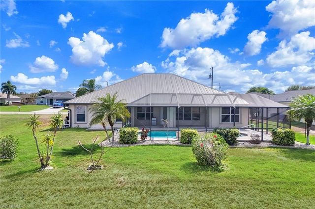 1207 NW 15th TER, Cape Coral, FL 33993