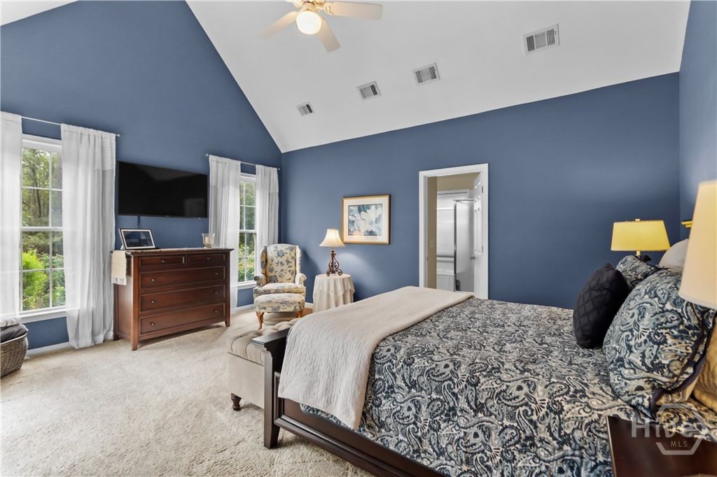 Image 23 of property listing at 430 Fancy Court, Richmond Hill, GA 31324