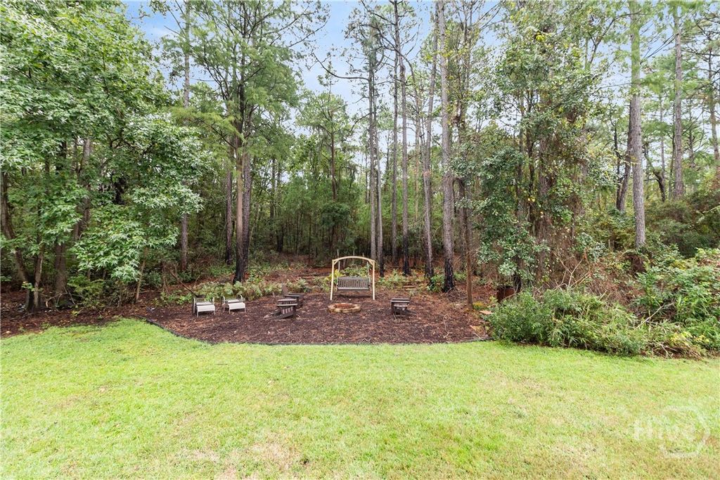 Image 40 of property listing at 430 Fancy Court, Richmond Hill, GA 31324