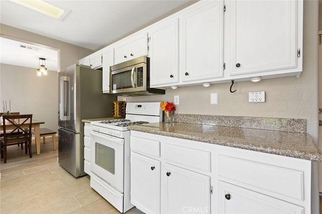 40586 Geyser, Murrieta, CA 92562