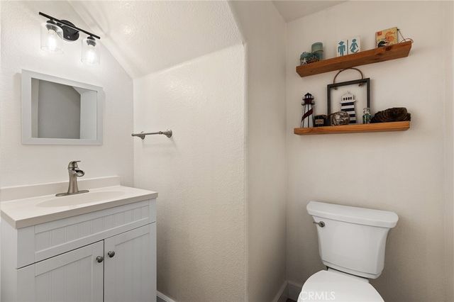 40586 Geyser, Murrieta, CA 92562