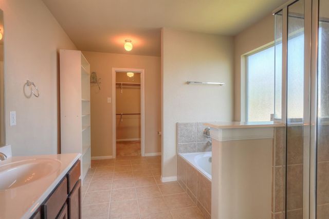 13802 Dunhurst Lane, Houston, TX 77047