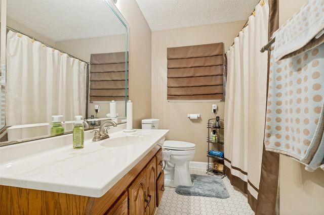 5614 Westover Street, Houston, TX 77033
