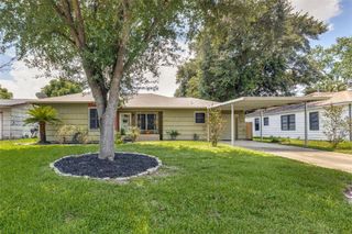 5614 Westover Street, Houston, TX 77033