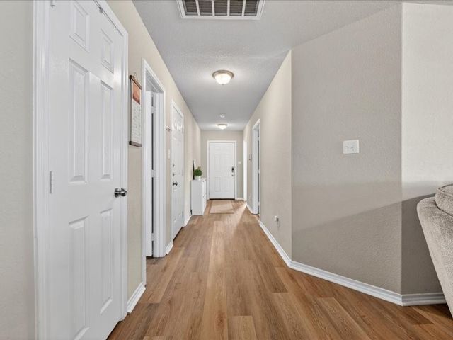 1816 Wickham Drive, Burleson, TX 76028