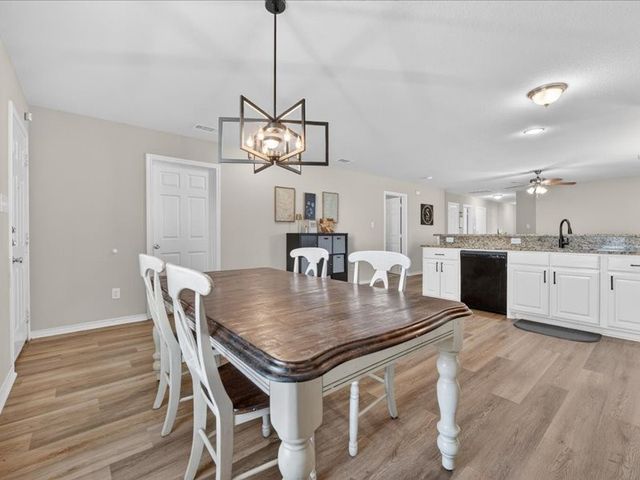 1816 Wickham Drive, Burleson, TX 76028