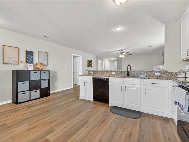 1816 Wickham Drive, Burleson, TX 76028