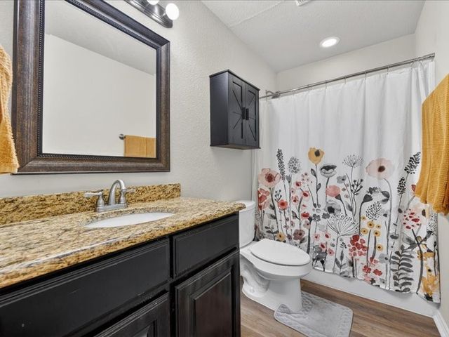 1816 Wickham Drive, Burleson, TX 76028