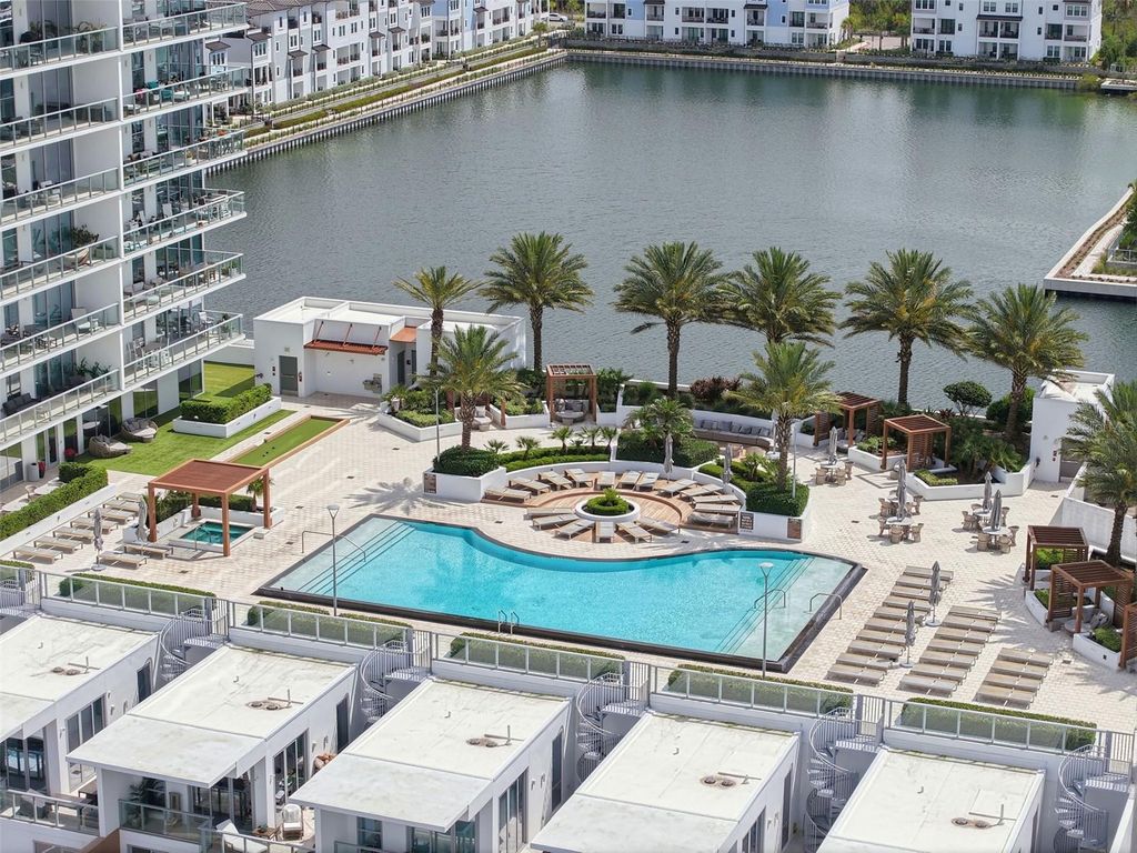 Image 2 of property listing at 5120 MARINA WAY 4408, Tampa, FL 33611