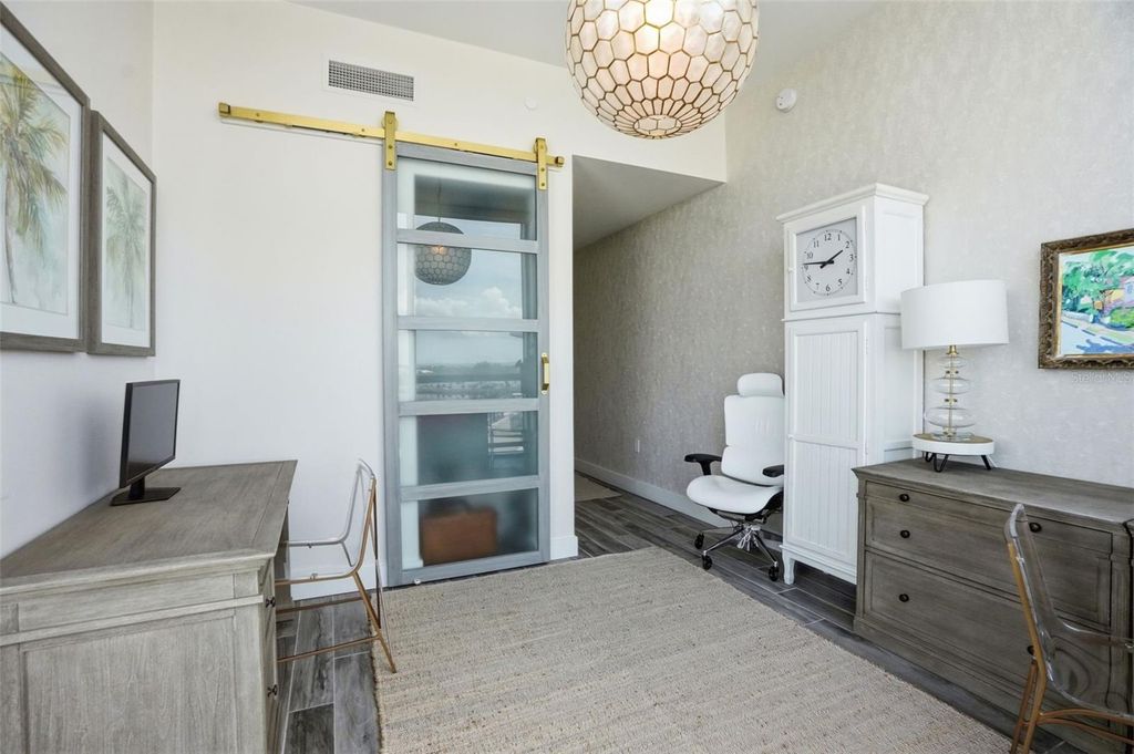 Image 33 of property listing at 5120 MARINA WAY 4408, Tampa, FL 33611